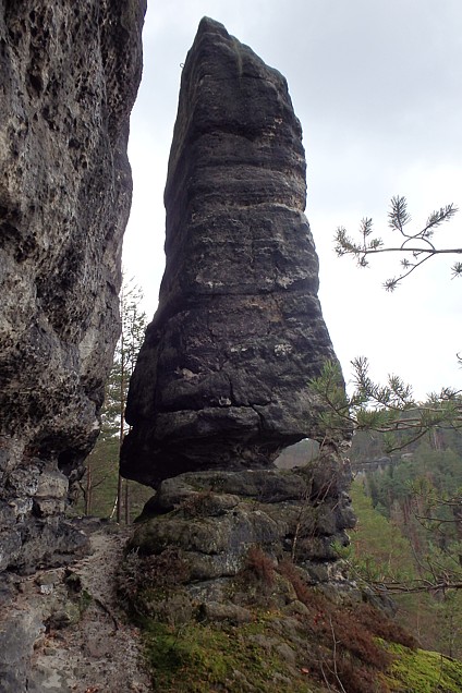 ROZPOROVÁ VĚŽ